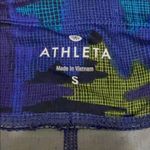 Athleta ‎ Camo Be Free Knicker Cropped Legging Small Photo 4