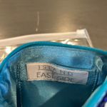 NWOT Island to East Side Blue and White Beaded Coin Purse Pouch Photo 13