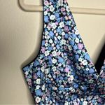 The Frolic‎ Floral V Photo 5