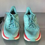 Hoka One One Clifton 8 Women’s Running Shoes Aqua/Red Size 8.5 B Photo 1