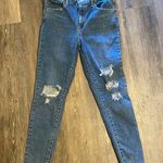 Levi's Levi’s Medium Wash Distressed 720 High Rise Super Skinny Jeans Size 31 Photo 0