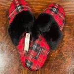 Victoria's Secret House shoes Photo 0