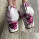 Kate Spade  Maxine White Pink Flower Chunk Heel Leather Bow sz 6‎ Photo 4