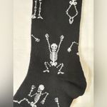 Halloween Skeletons Scary Ghouls & Goblin Time Black & White NWOT 9” Photo 2