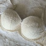 Victoria's Secret VS Dream Angels Lightly Lined Demi
Cream Lace Demi Bra Photo 1