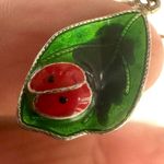 Avon enamel Ladybug pierced dangle earrings Green Photo 4