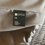 Zella  full zip jacket color is similar to Plum, Size XXL, NWOT Photo 8