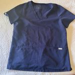 FIGS Casma Scrub Top Classic Fit 3 Pockets, Stretch, Anti-Wrinkle Medical MEDIUM Photo 4