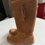 UGG  Moccasin Boots Photo 6