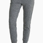 Vuori  High Rise Performance Jogger: Heather Grey Photo 0