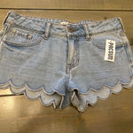 PacSun Bullhead scalloped edge denim shorts size 3 NWT.‎ 00T3 Blue Photo 1