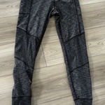 Athleta  Excursion Gray Heathered Ribbed jogger‎ Athletic Leggings Size M Photo 0