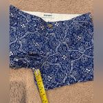 Old Navy Women's  everyday Twill Chino  Short Photo 7