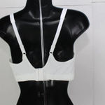 Hanes ladies NWT  Bra Photo 2