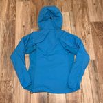 Arc'teryx Women's Atom LT Hoody Jacket Blue Photo 1