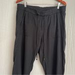 Old Navy soft tencel black utility pants women’s size medium jogger Photo 3