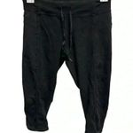 Lululemon BLACK CAPRI LEGGINGS Photo 1