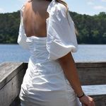 White dress with attached short Puffy sleeves Photo 0