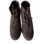 Toms  Womens 8.5 Brown Suede Lace Up Heeled Ankle Boots Size Stacked Heel Lunata Photo 2