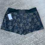 Athleta  Trekkie North Printed Shorts Plus Size 24 Green Floral NWT Photo 4