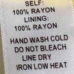 Prómesa Promesa Yellow Sleeveless V Neck Blouse - Size Medium - NWT Photo 6