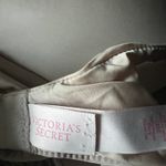 Victoria's Secret  Wireless Bra Womens 36C Beige Lightly Lined Comfortable Photo 3