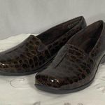 Easy Street  Womens Brown Crocodile Flex Stitch Comfort Loafer Wedge Flats 10 W Photo 0