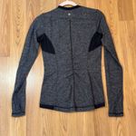 Lululemon  Unknown Sweater Style Sz6 EUC Black/ Grey Photo 1