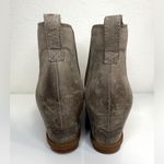 Sorel Joan of Arctic Wedge II Chelsea Taupe Ankle Boots Size 9 Photo 3