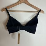 SKIMS  wireless form tshirt Demi bra in color onyx size 32D Photo 4