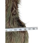 Charlotte Russe Women's Fuzzy Vest Photo 5