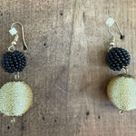 Fashion Gold Thread Black Bead Dangle Earrings Photo 0