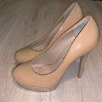 Arturo Chiang  nude beige patent leather formal heels Photo 0