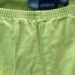 Avenue FINAL MARKDOWN  blues denim capris 18 Photo 2