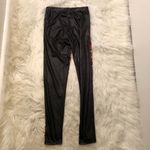 D&T Leggings Faux Leather Multicolor Geometric Black Photo 6