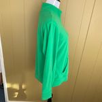 Under Armour women M semi-fitted Longsleeve quarter zip pullover w/front pocket Photo 4