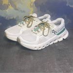 On Cloudrunner 2 Women's White Running Shoes Size 8.5 Photo 2