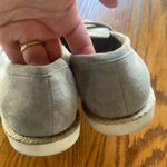 Caslon  Women’s Size 7 Tristan Gray Suede Flats Photo 7