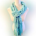 prAna -  crochet  hand knit Scarf Photo 5