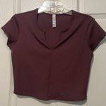 Alo Yoga Alo Savvy Short Sleeve Rib Crop Top In Cherry Cola Photo 3