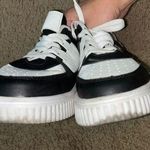 SheIn Women’s Black And White Casual Sneakers Photo 1