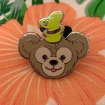 Disney Duffy wearing Goofy hat trading pin Photo 0