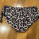 Beachsissi NWOT  leopard bikini bottoms size large. Photo 2