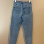 American Eagle Outfitters Women's Light Blue Jeans Size 2 Photo 3