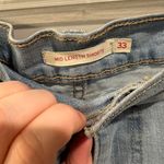 Levi's Mid Length Shorts Photo 4