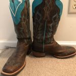 Ariat Cowgirl Boots Photo 0