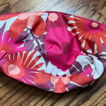 Clinique  Floral Cosmetic Bag - Pink and Red Photo 0