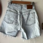 Levi's 501 light wash cutoff denim shorts jorts Women’s SIZE 25 Photo 3