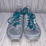 New Balance Womens Size 9  Fuel Core Grey Sneakers EUC Photo 1