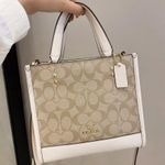 Coach Dempsey Tote 22 In Signature Canvas  c5122 Photo 2